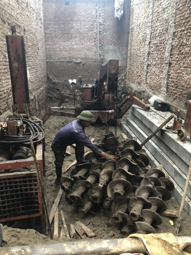 Báo giá thi công xây dựng phần thô 2 z1782244351584 8e2f7f7b925621b9ca6df94af5db1356 767x1024 1